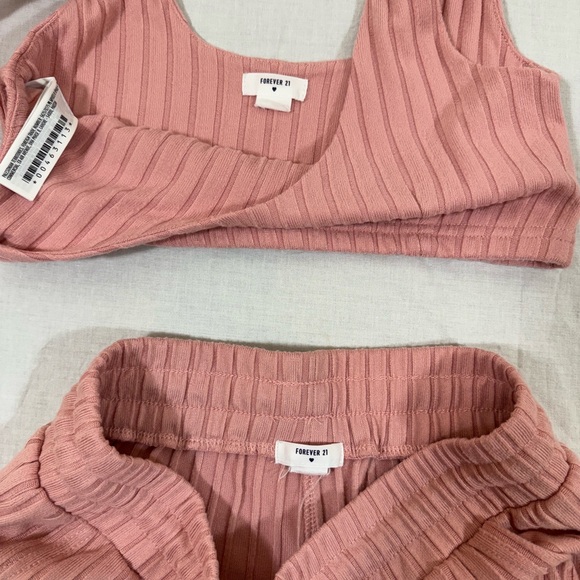 comfy set - Picture 2 of 2